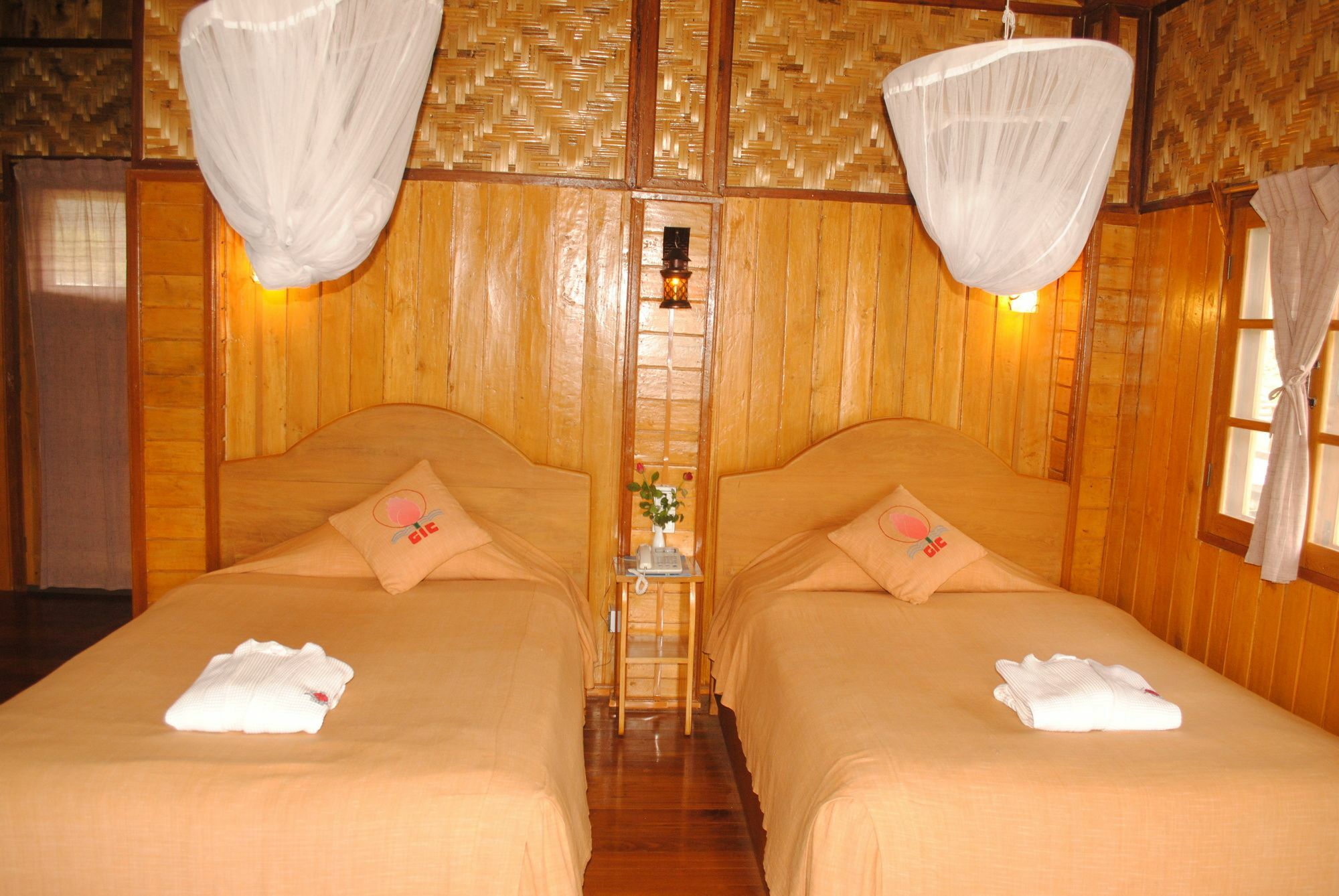Golden Island Cottages Thale U Hotel Ywama Exterior foto