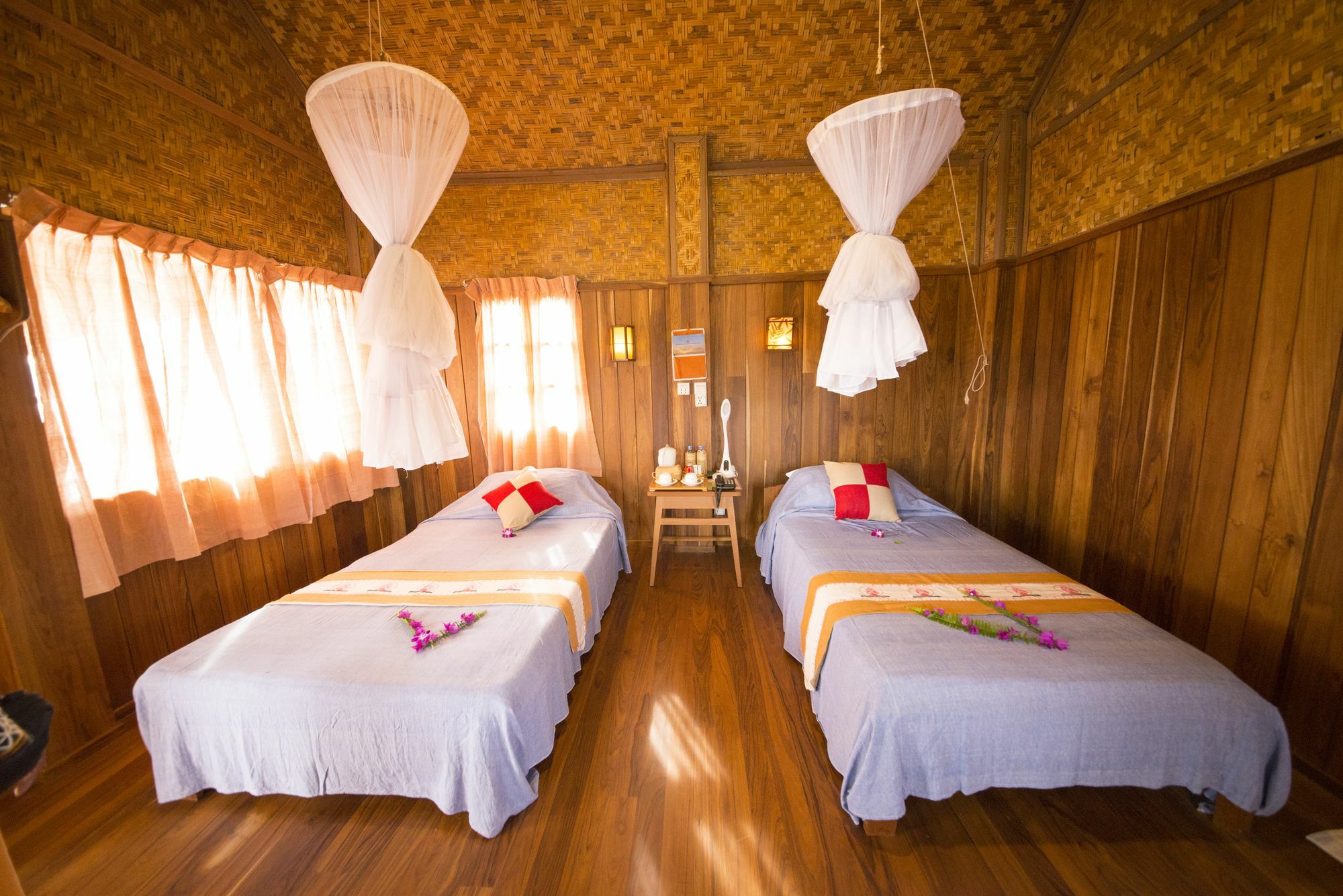 Golden Island Cottages Thale U Hotel Ywama Exterior foto